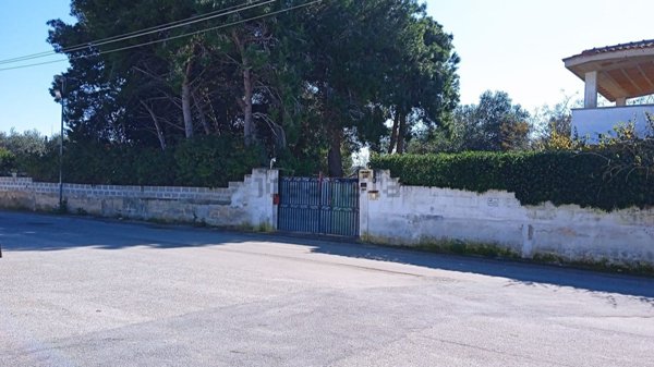 casa indipendente in vendita a Leporano