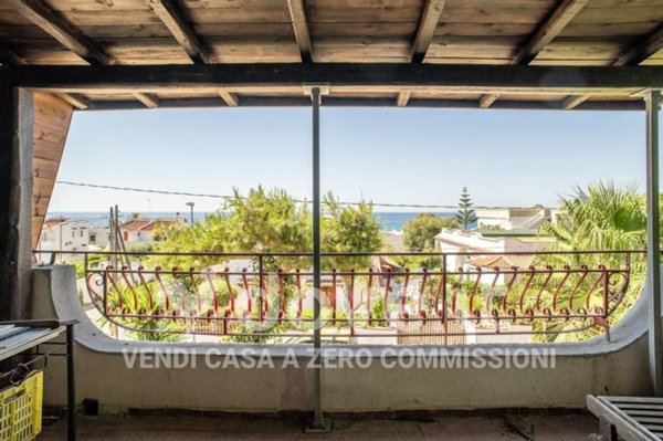 casa indipendente in vendita a Leporano