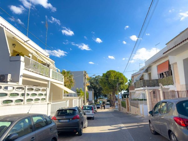 casa indipendente in vendita a Leporano