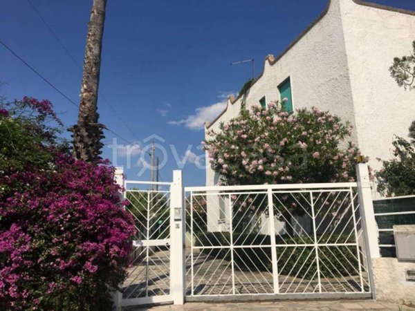 casa indipendente in vendita a Leporano