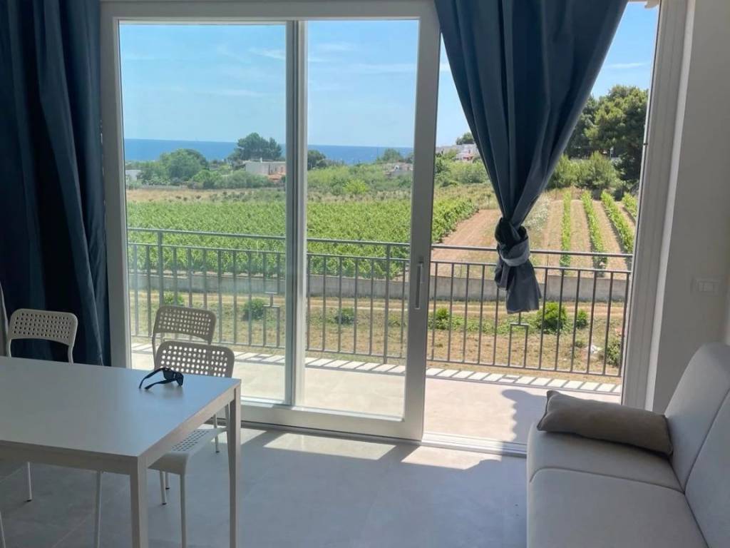 appartamento in vendita a Leporano in zona Marina di Leporano