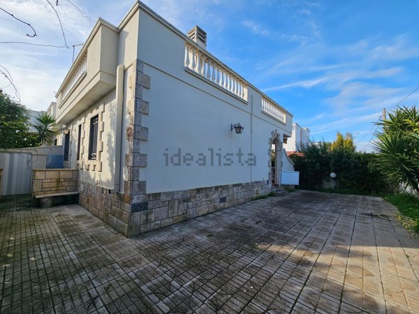 casa indipendente in vendita a Leporano