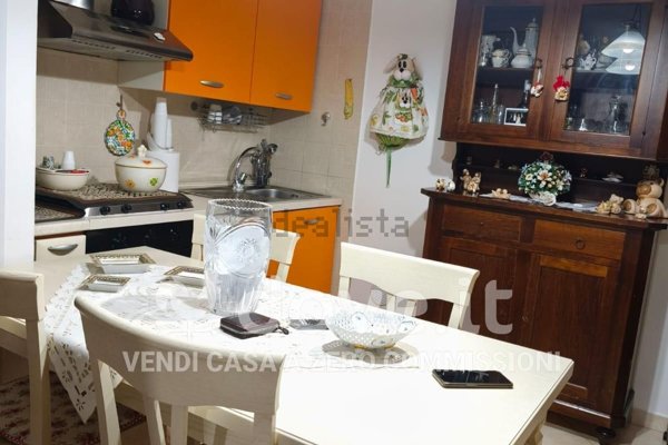 casa indipendente in vendita a Leporano