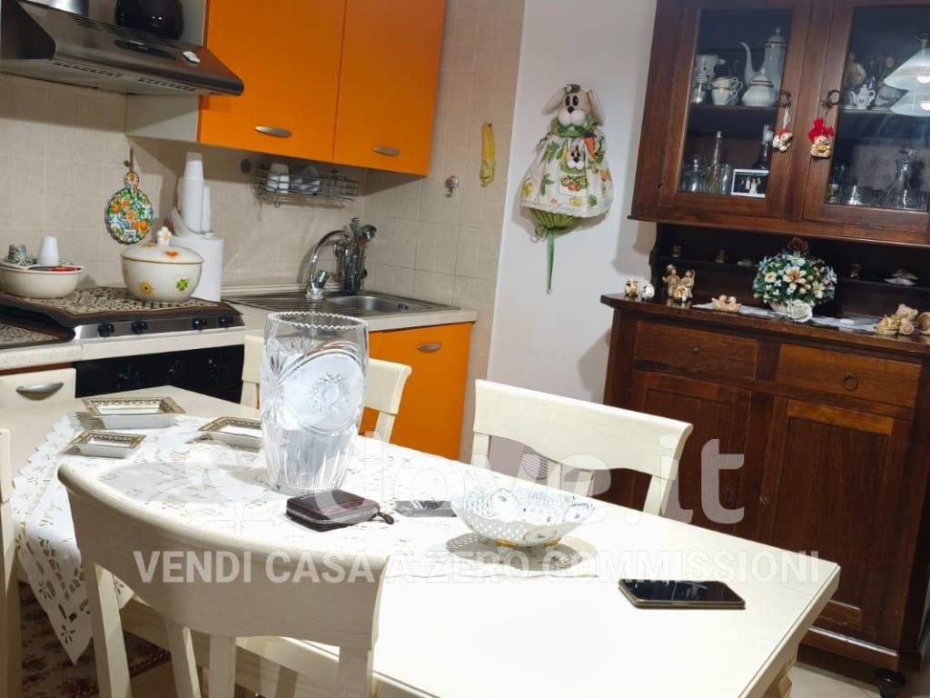casa indipendente in vendita a Leporano