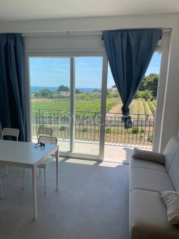 appartamento in vendita a Leporano in zona Marina di Leporano