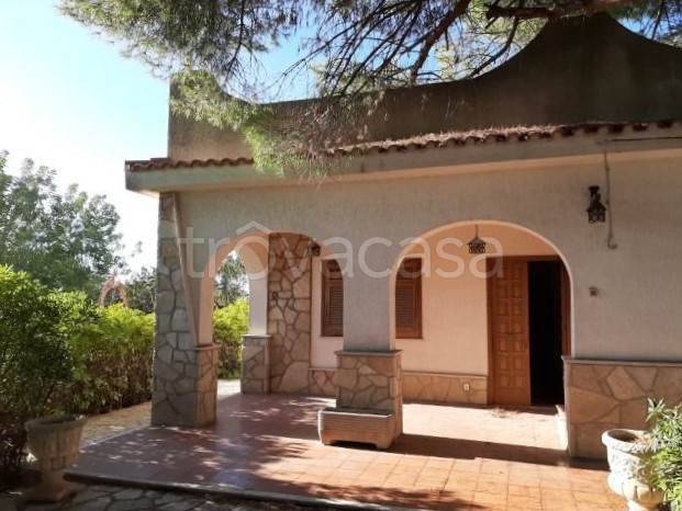 casa indipendente in vendita a Leporano in zona Marina di Leporano