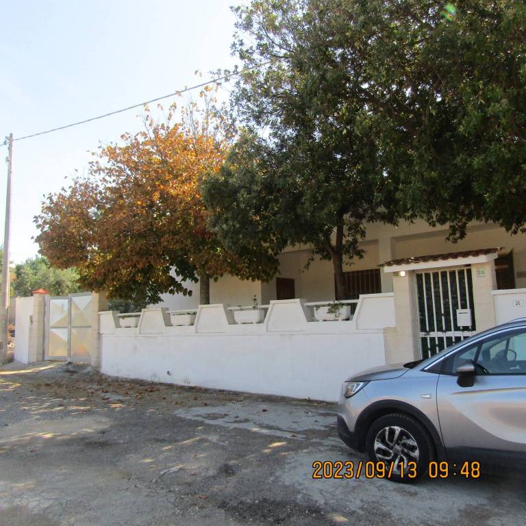 casa indipendente in vendita a Lizzano in zona Marina di Lizzano
