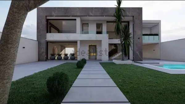 casa indipendente in vendita a Lizzano