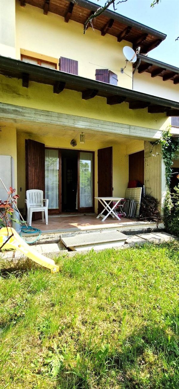 casa indipendente in vendita a Lizzano