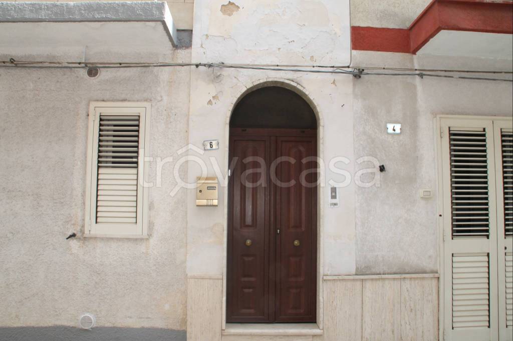 appartamento in vendita a Lizzano