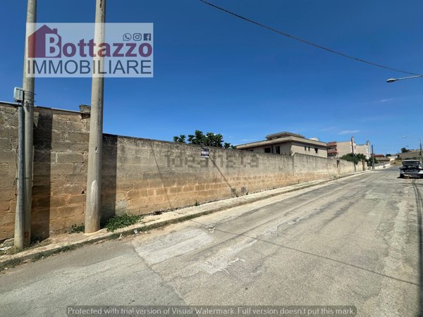 terreno edificabile in vendita a Lizzano