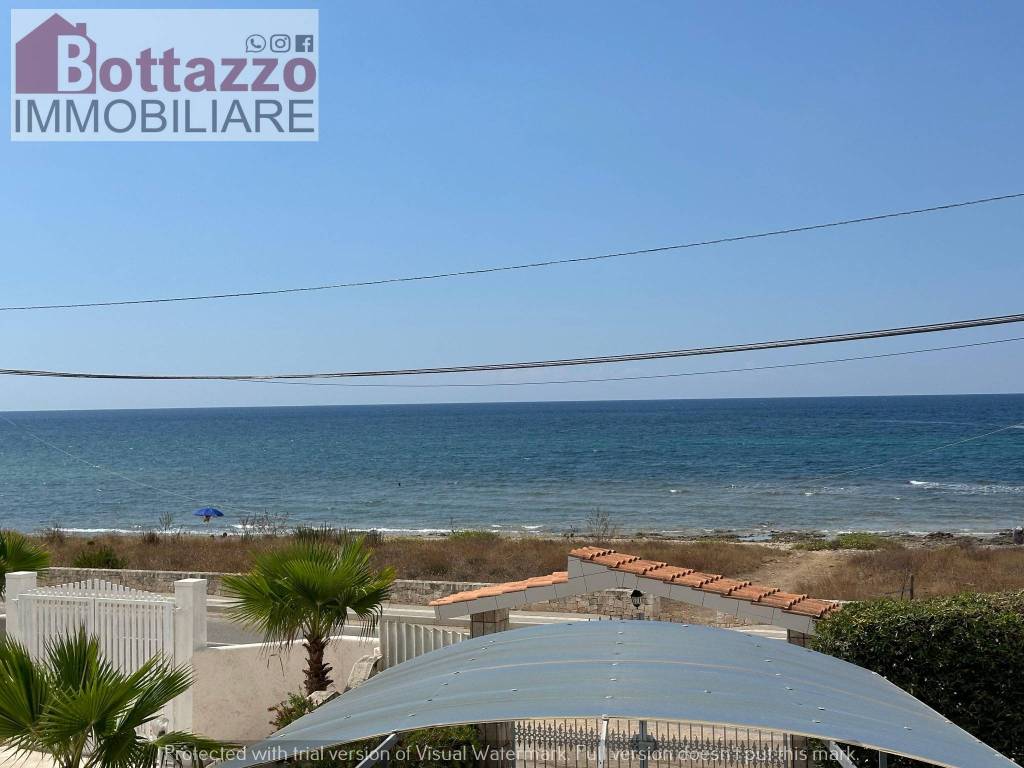 casa indipendente in vendita a Lizzano