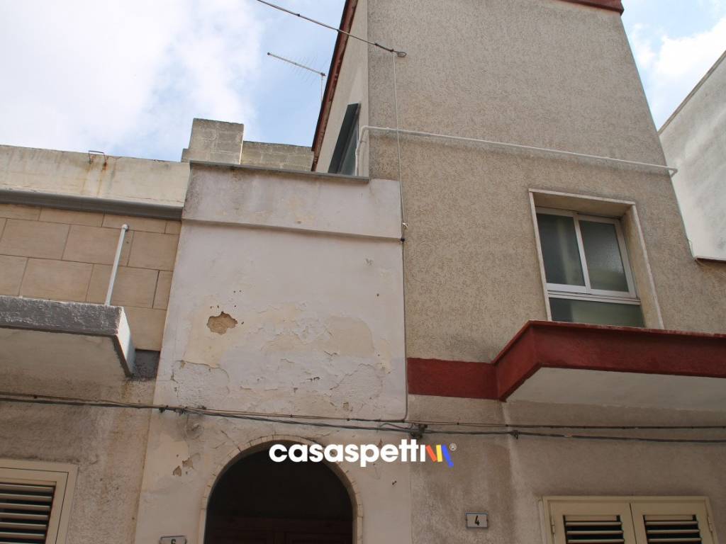 appartamento in vendita a Lizzano