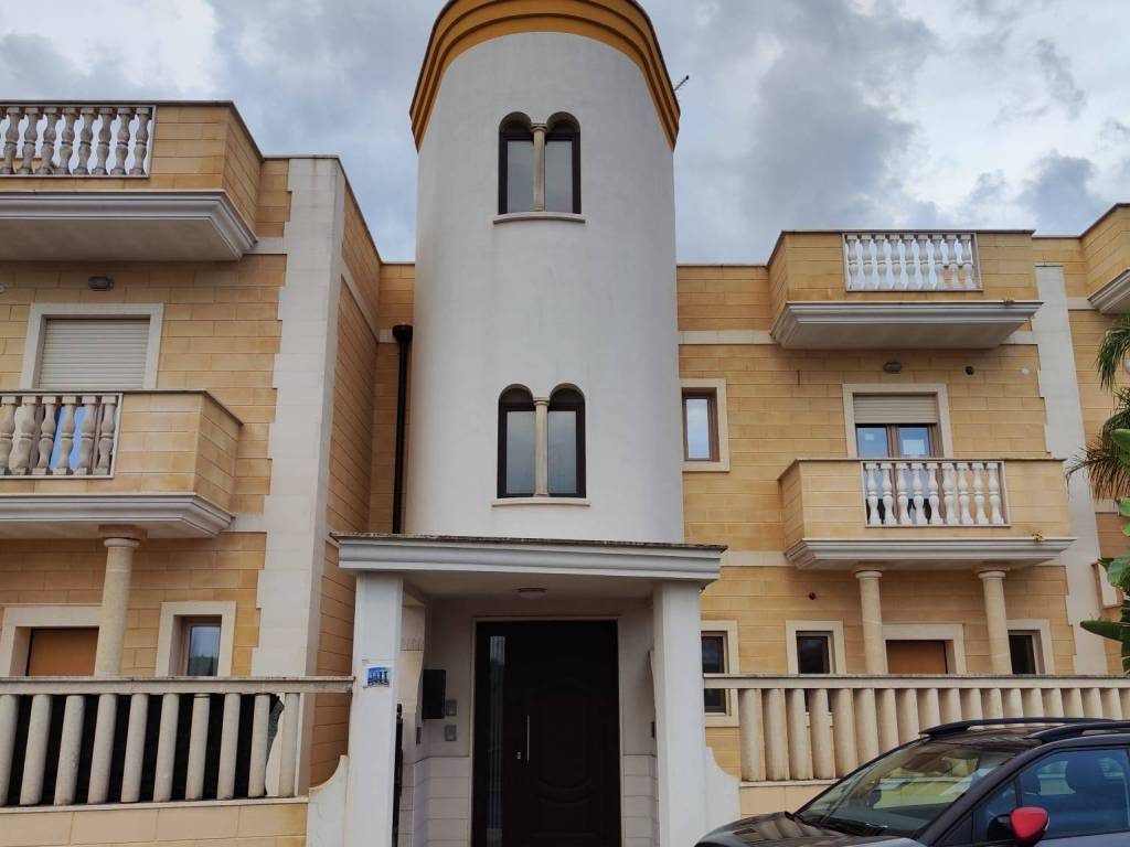 appartamento in vendita a Lizzano