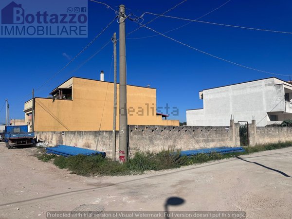 terreno edificabile in vendita a Lizzano