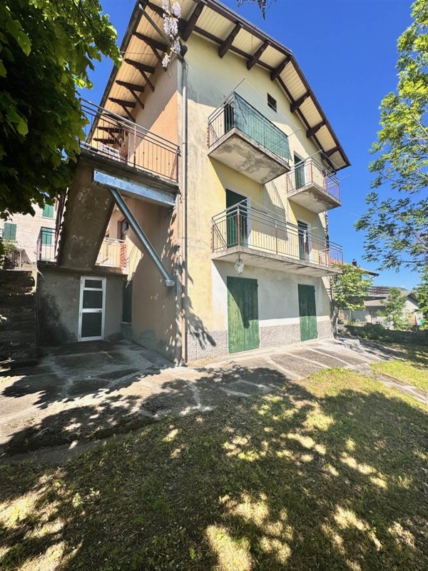 casa indipendente in vendita a Lizzano
