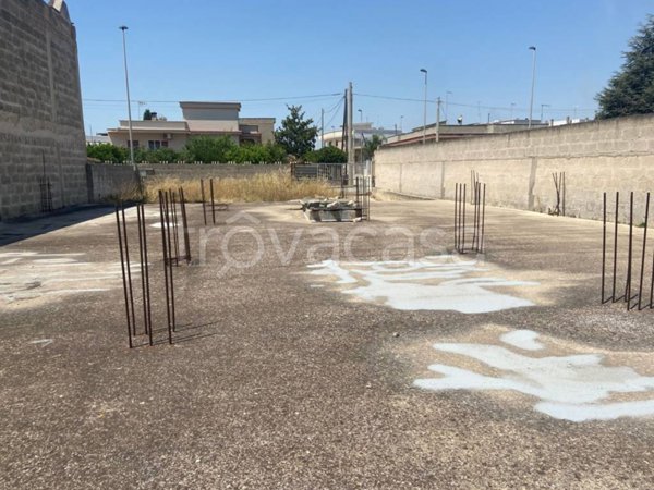 terreno edificabile in vendita a Lizzano