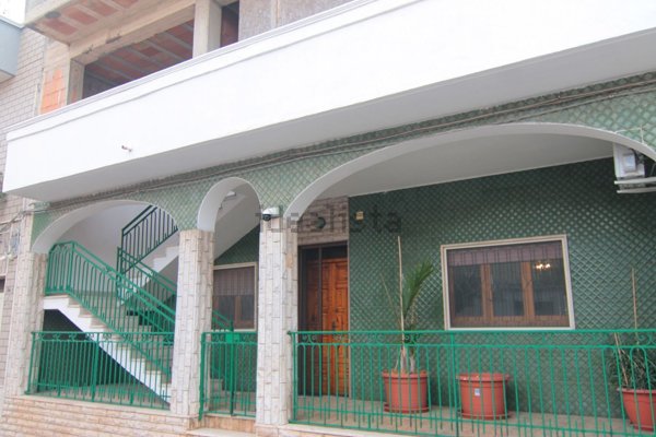 casa indipendente in vendita a Lizzano