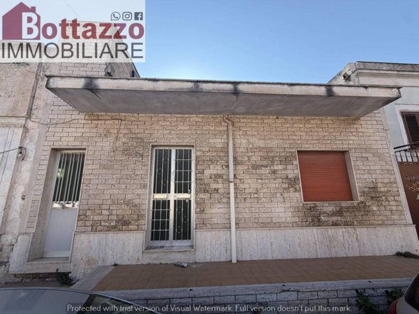 casa indipendente in vendita a Lizzano