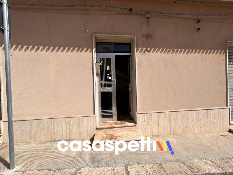 casa indipendente in vendita a Lizzano