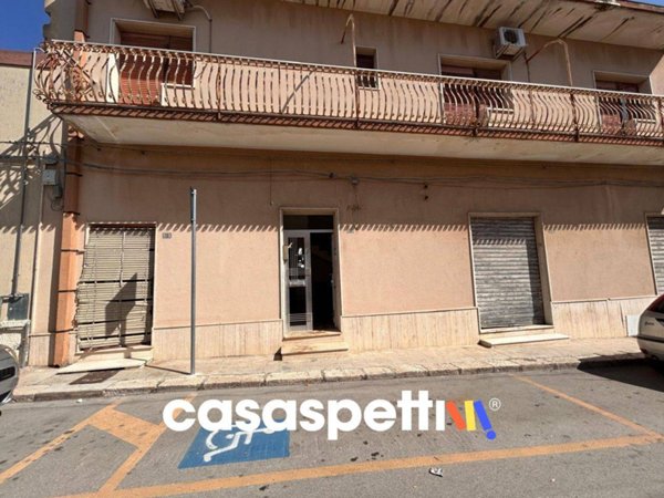 casa indipendente in vendita a Lizzano