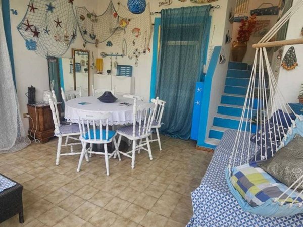 casa indipendente in vendita a Lizzano in zona Marina di Lizzano