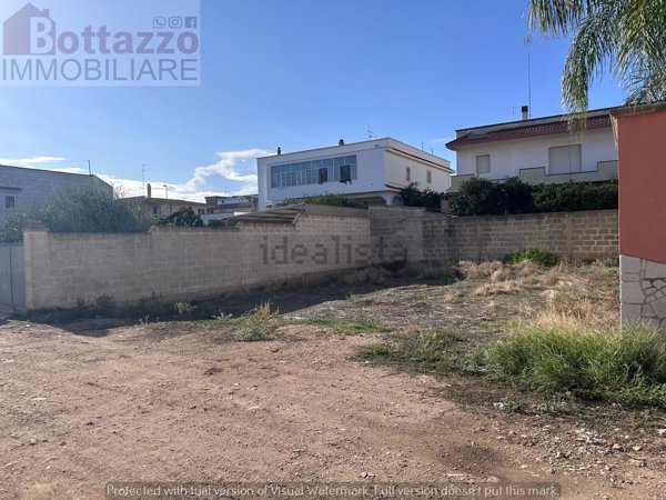 terreno in vendita a Lizzano
