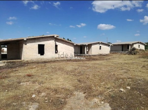 casa indipendente in vendita a Manduria