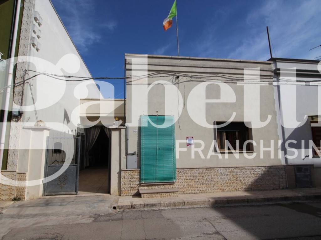 casa indipendente in vendita a Manduria