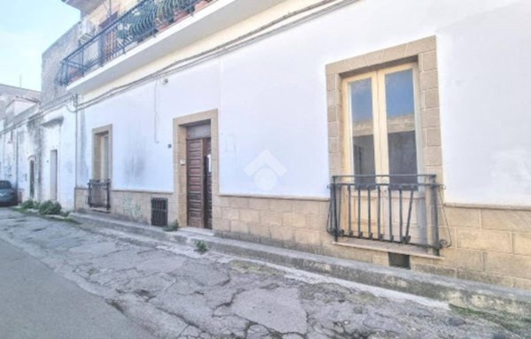 casa indipendente in vendita a Manduria