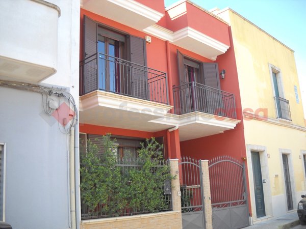 casa indipendente in vendita a Manduria