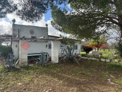 casa indipendente in vendita a Manduria