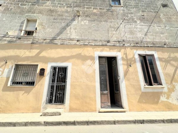 casa indipendente in vendita a Manduria