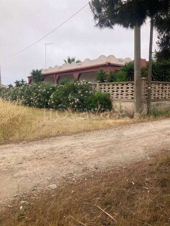 casa indipendente in vendita a Manduria in zona San Pietro in Bevagna
