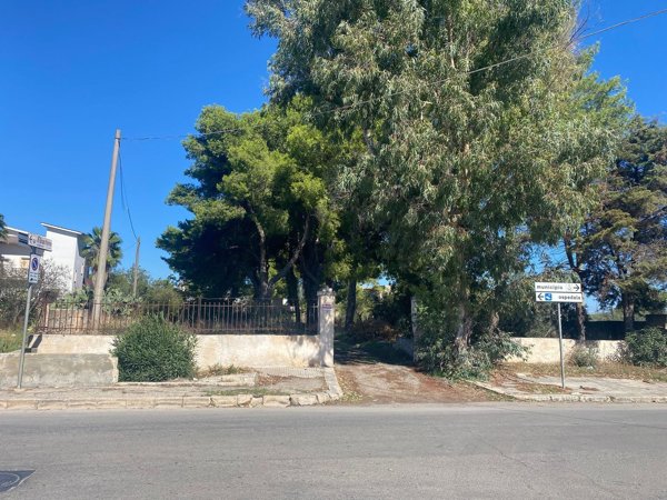 quadrivano in vendita a Manduria