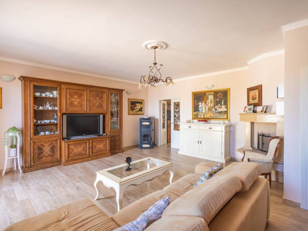 casa indipendente in vendita a Manduria
