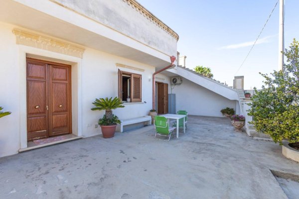 casa indipendente in vendita a Manduria