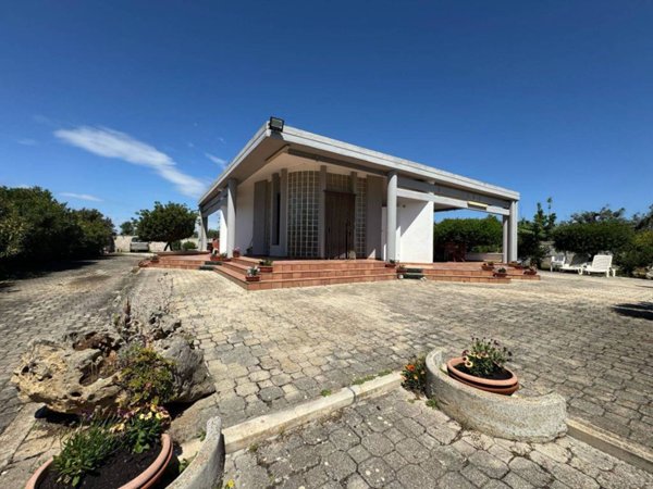 casa indipendente in vendita a Manduria in zona San Pietro in Bevagna