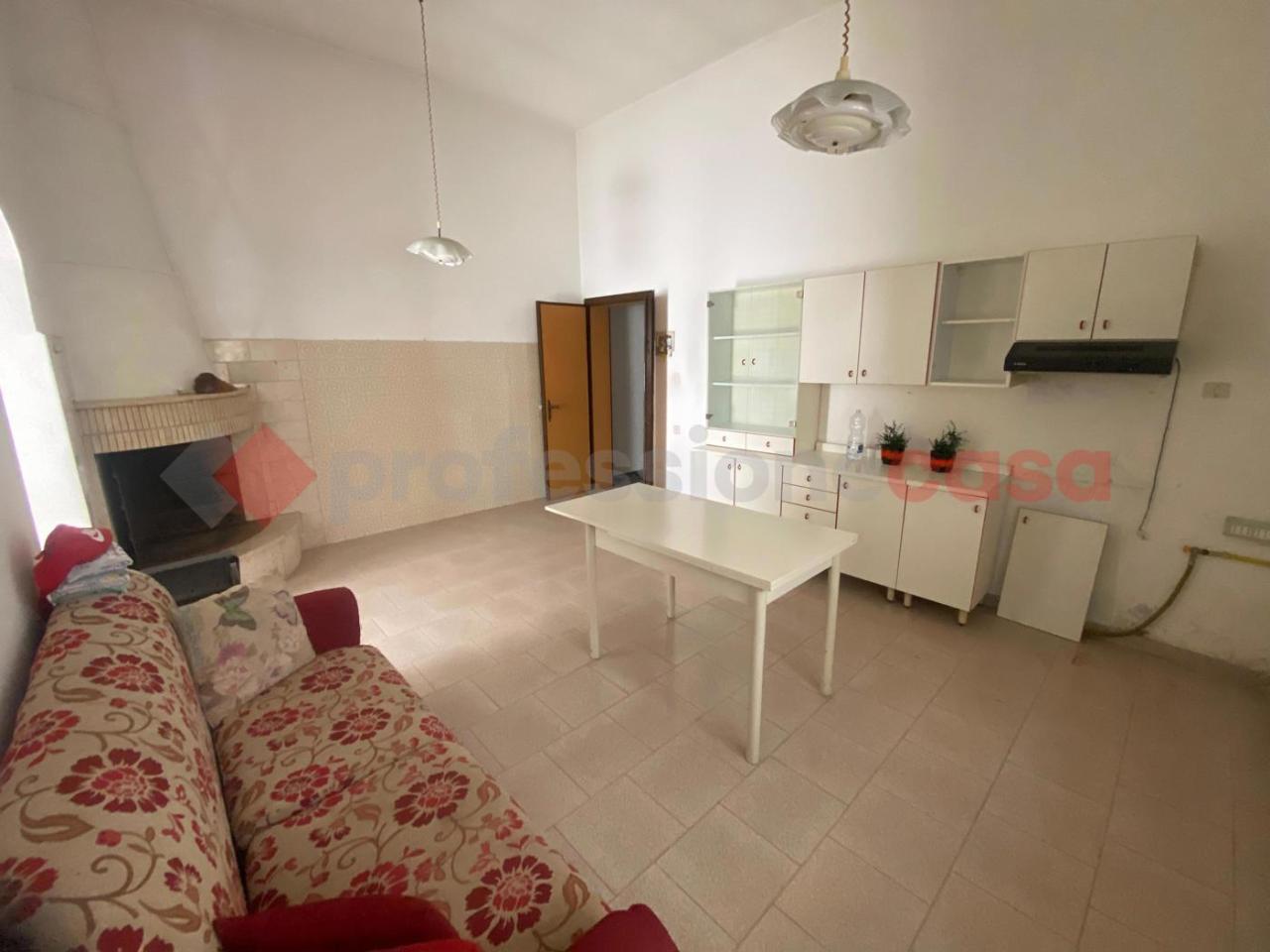 casa indipendente in vendita a Manduria