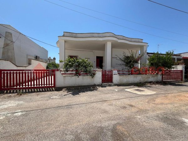 casa indipendente in vendita a Manduria in zona San Pietro in Bevagna