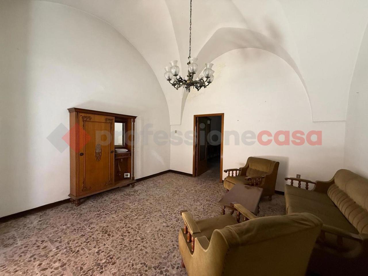 casa indipendente in vendita a Manduria