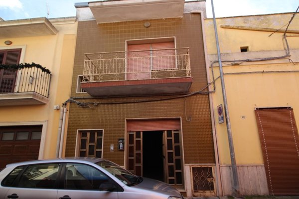 casa indipendente in vendita a Manduria