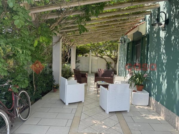 casa indipendente in vendita a Manduria
