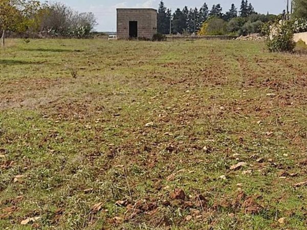 casa indipendente in vendita a Manduria