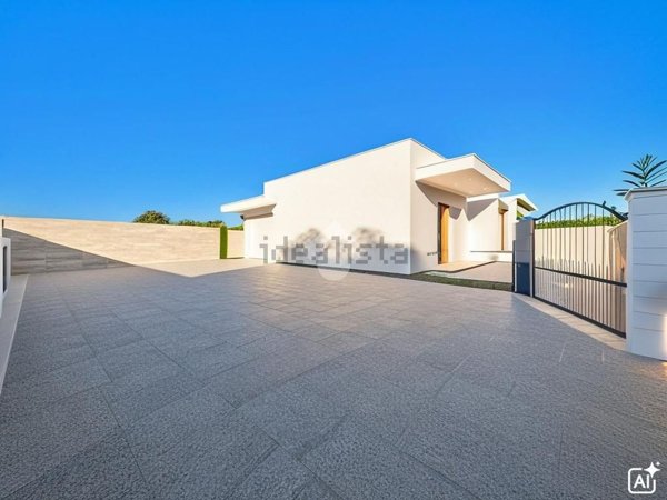 casa indipendente in vendita a Manduria