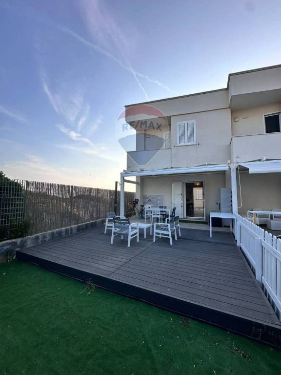 casa indipendente in vendita a Manduria