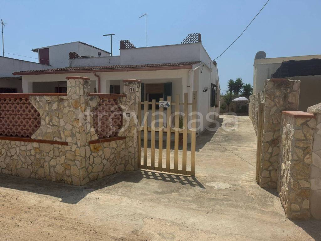 casa indipendente in vendita a Manduria in zona San Pietro in Bevagna