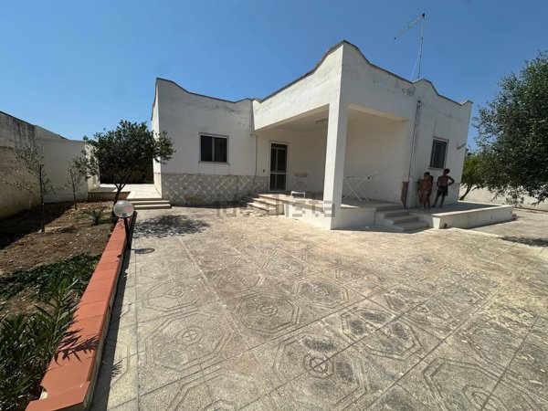 casa indipendente in vendita a Manduria in zona San Pietro in Bevagna