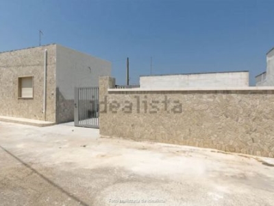 casa indipendente in vendita a Manduria