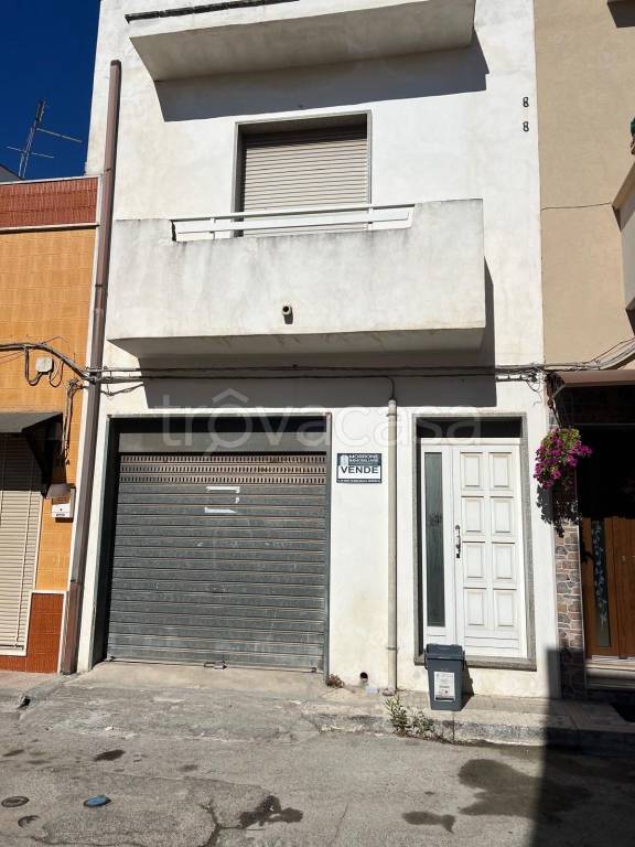 casa indipendente in vendita a Manduria